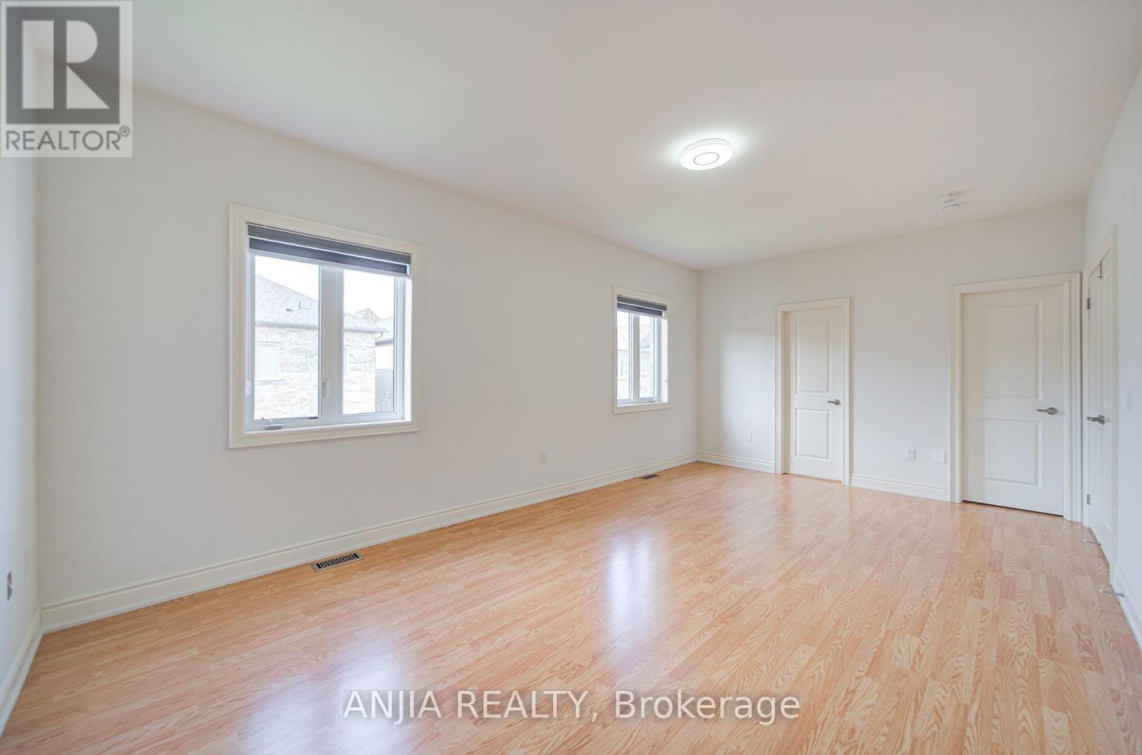 57 Betty May Crescent, East Gwillimbury, ON photo 28
