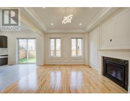 57 Betty May Crescent, East Gwillimbury, ON L9N1S2 Photo 24