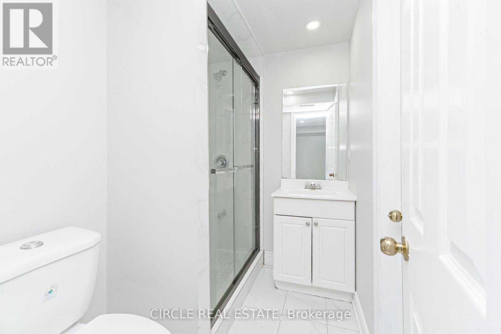 20 LANGDALE CRESCENT - 26