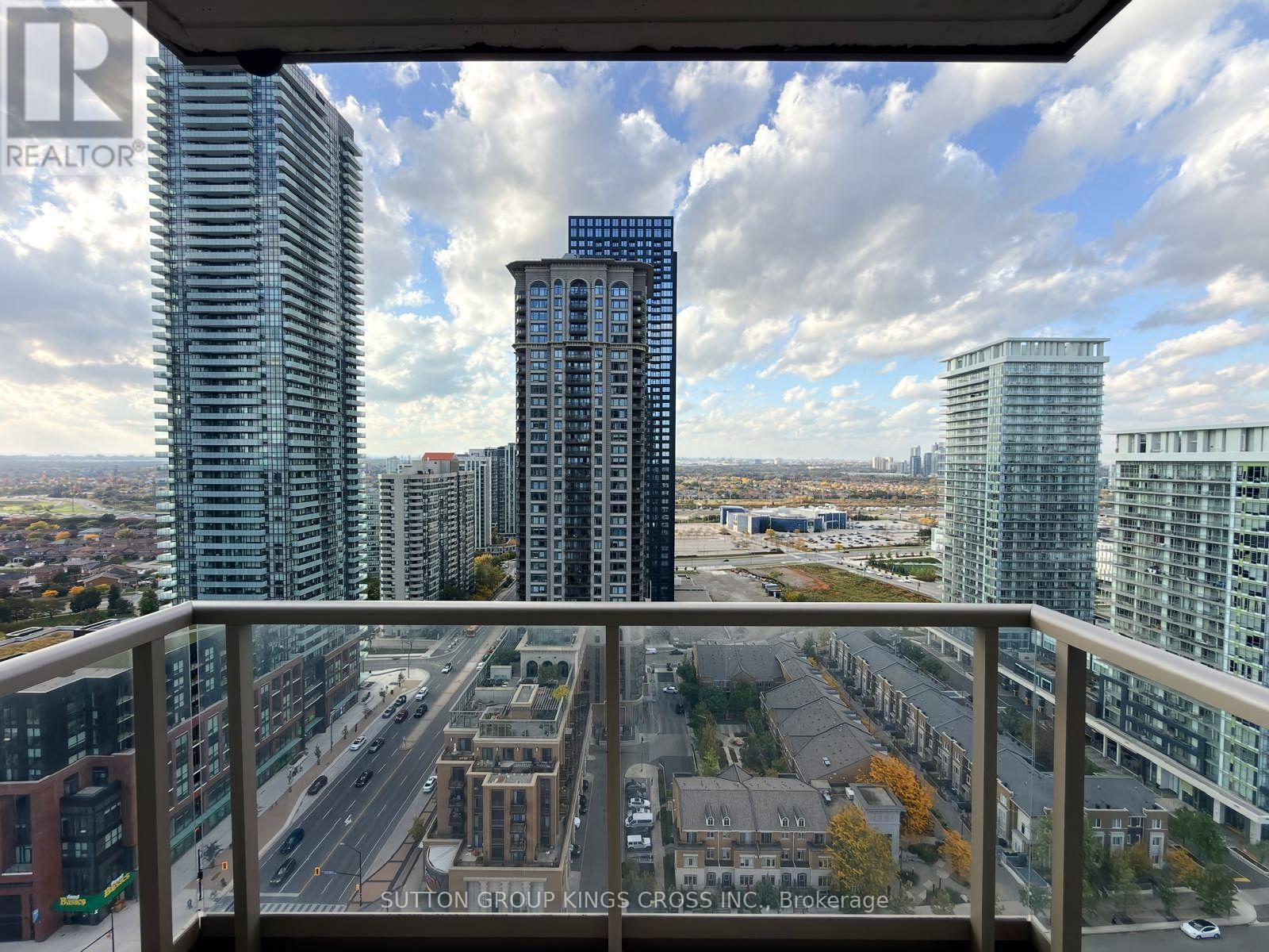 388 Prince Of Wales Drive — photo 15