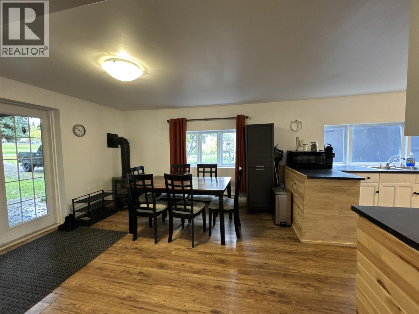 9807 FREDDETTE AVENUE - 7