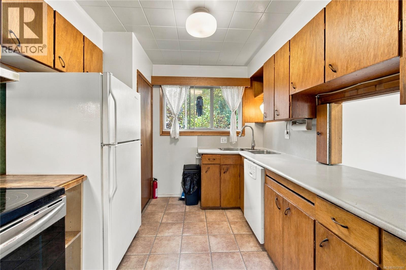 1623 Extension Rd - Image 12