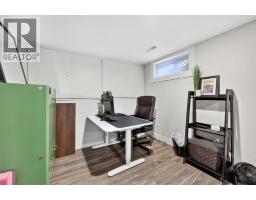 234 8 Street NE - photo 40
