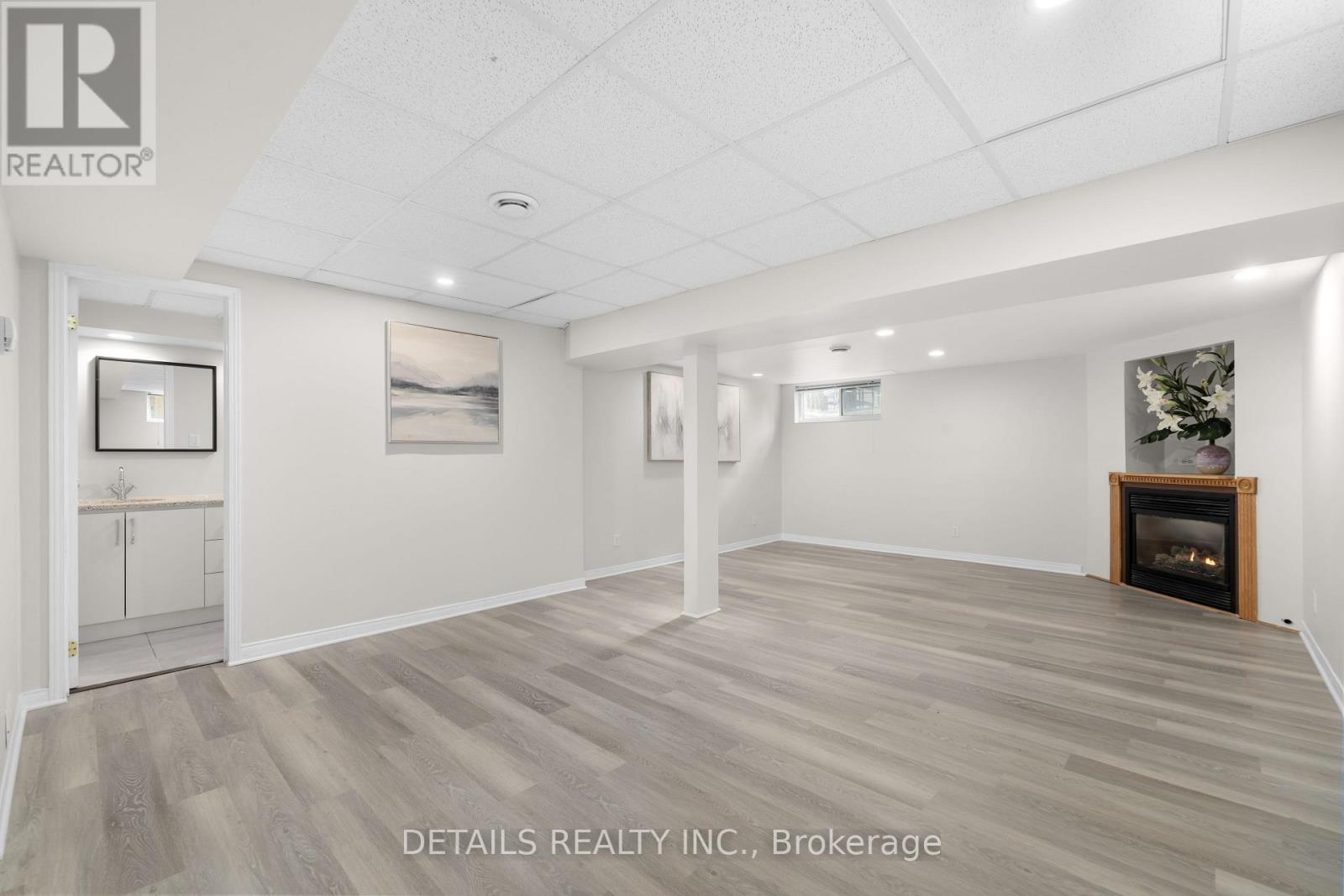 106 Woodgate Way — photo 37