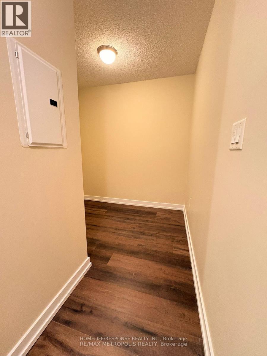 11 Brunel Court — photo 14