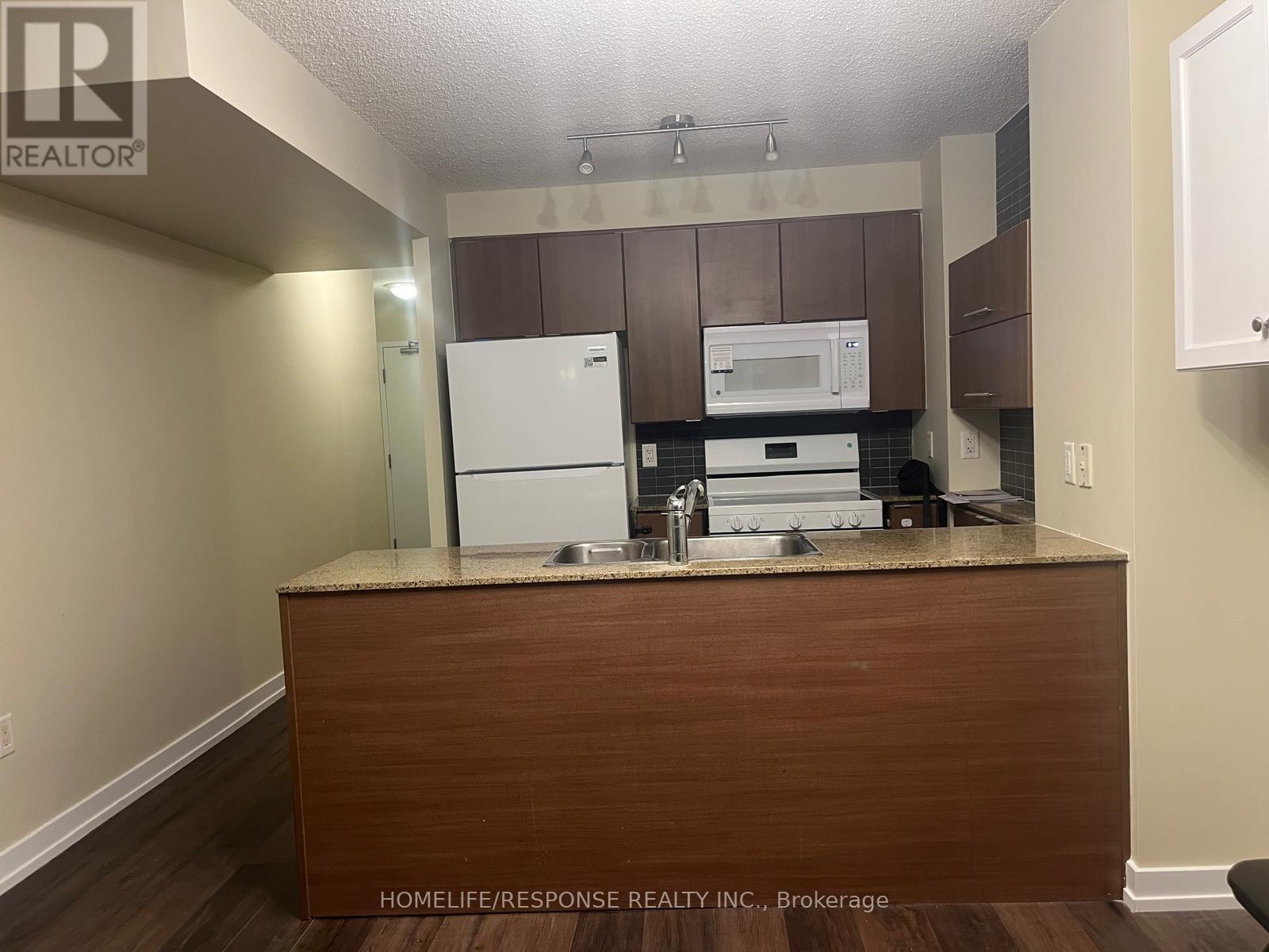 11 Brunel Court — photo 18