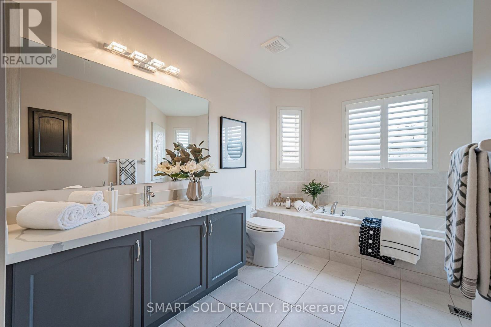 15 Mirando Street, Richmond Hill, ON photo 16