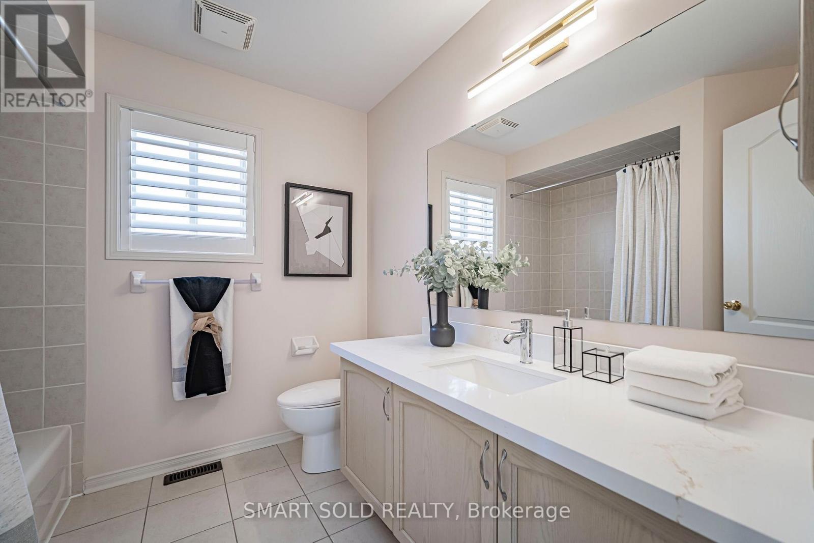 15 Mirando Street, Richmond Hill, ON photo 21