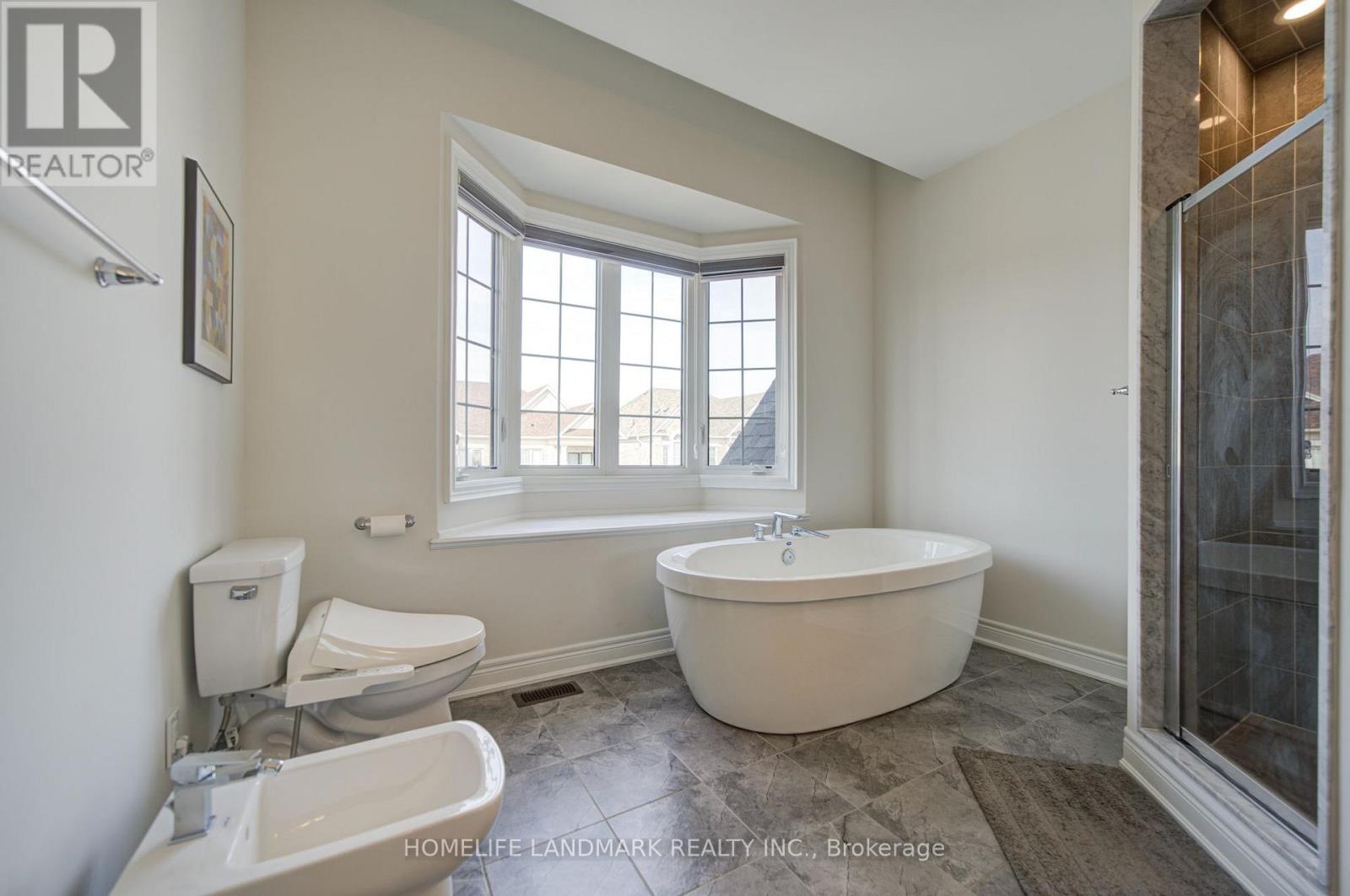 14 Greywacke Street, Richmond Hill, ON photo 36