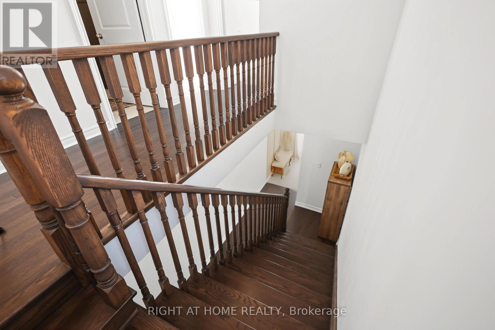 107 BOUNDARY BOULEVARD - 19