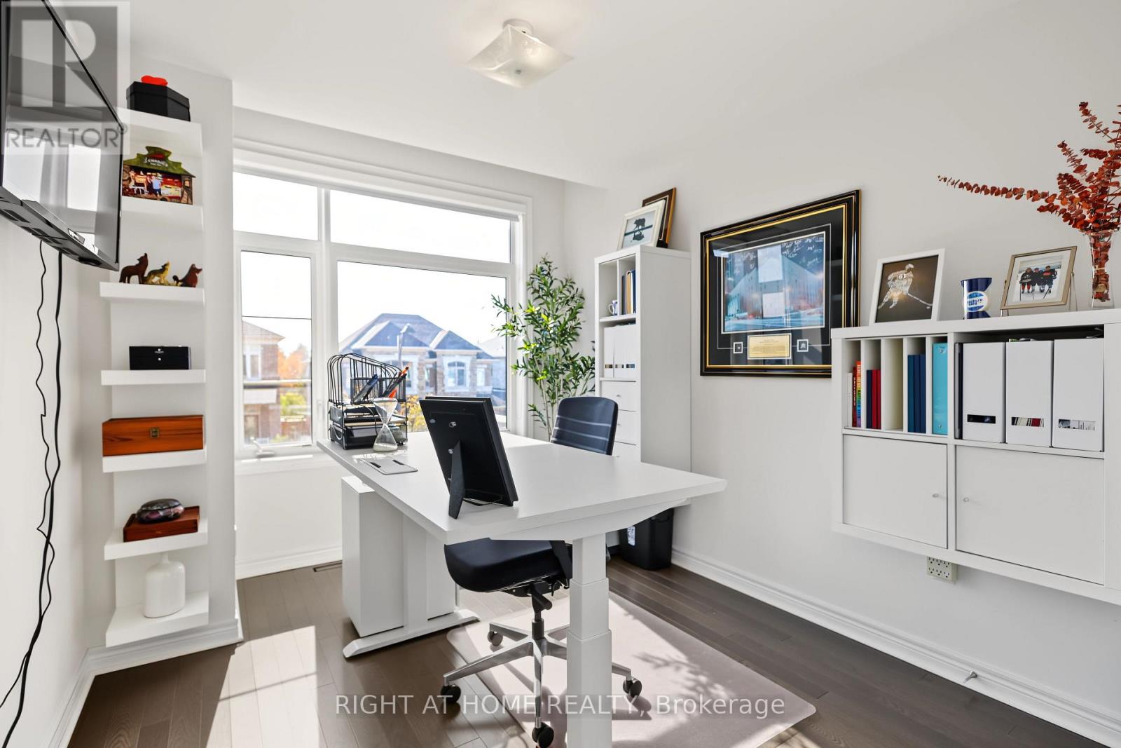 107 BOUNDARY BOULEVARD - 33
