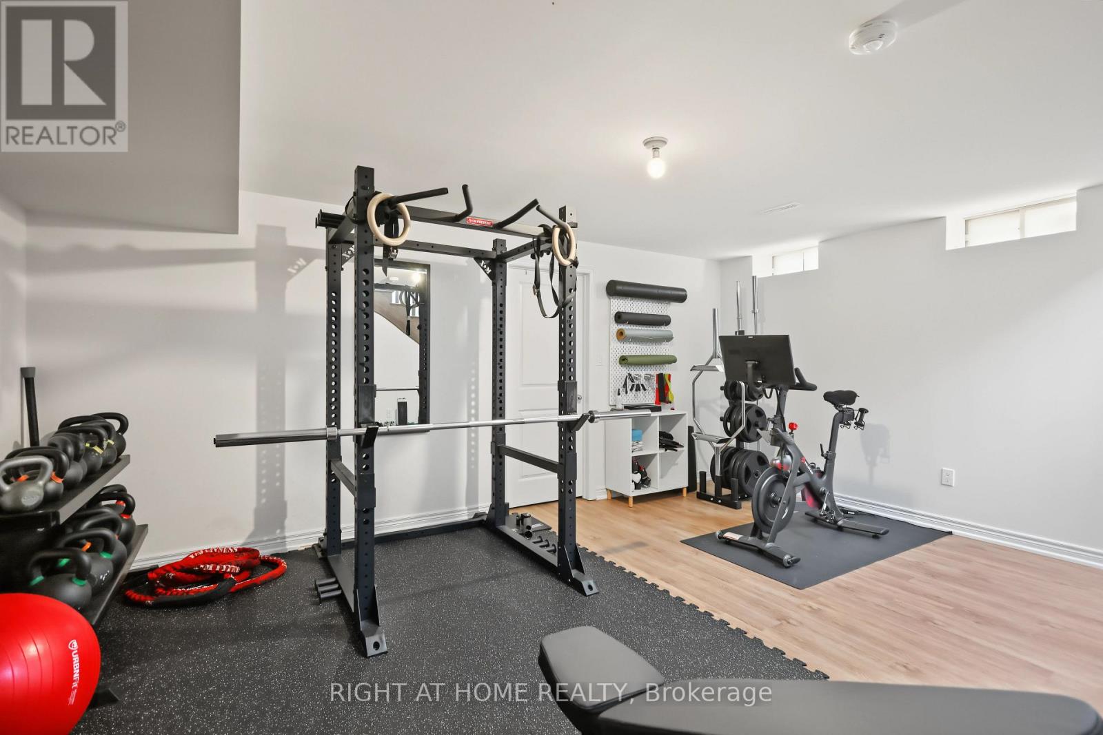 107 BOUNDARY BOULEVARD - 42