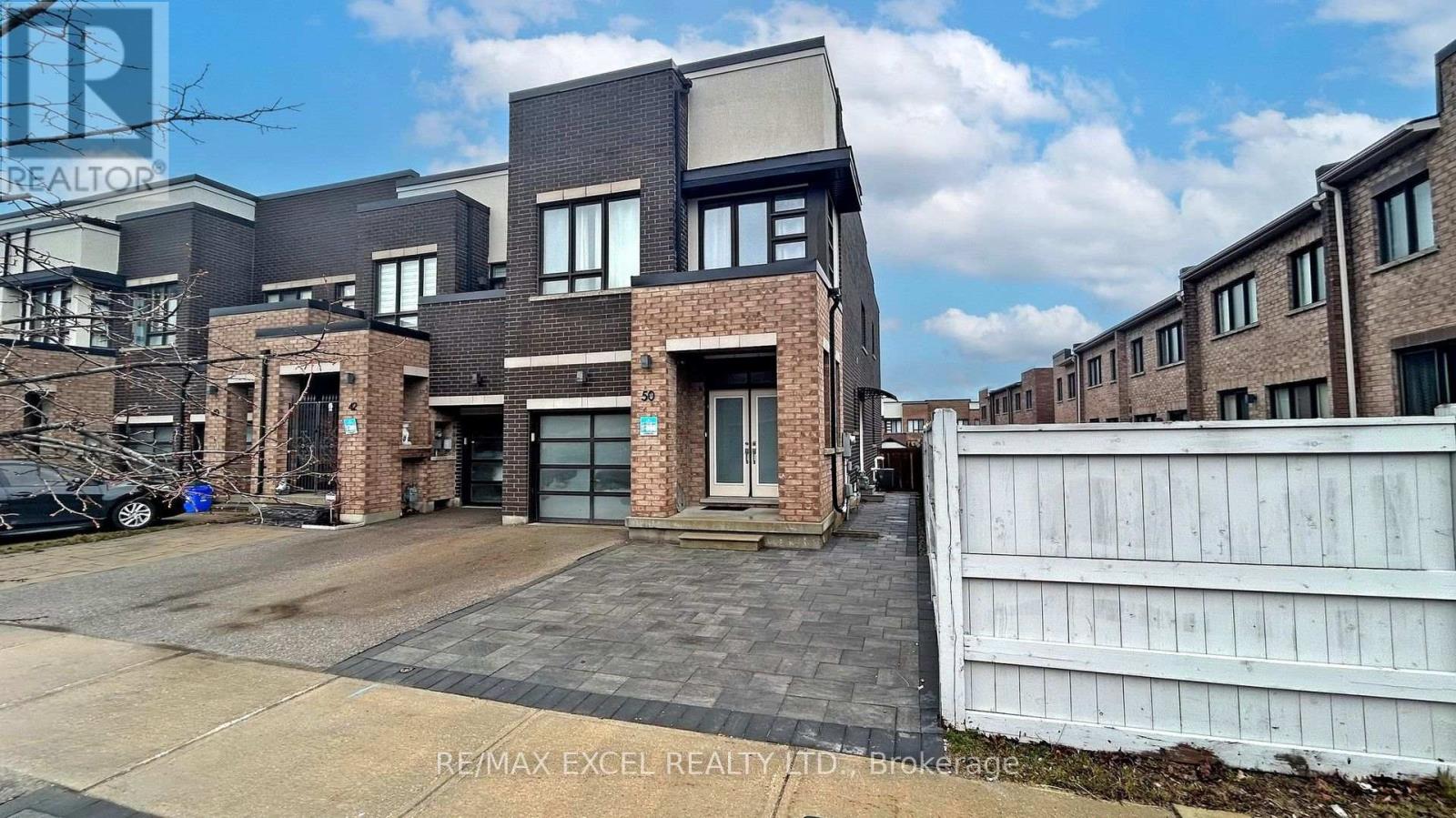BSMT - 50 DARIOLE DRIVE, Richmond Hill (Oak Ridges Lake Wilcox) — photo 2