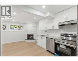Furnace - 30 / 32 Dalton Bay Nw, Calgary, AB T3A1H8 Photo 22