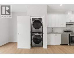 30 / 32 Dalton Bay NW - photo 4