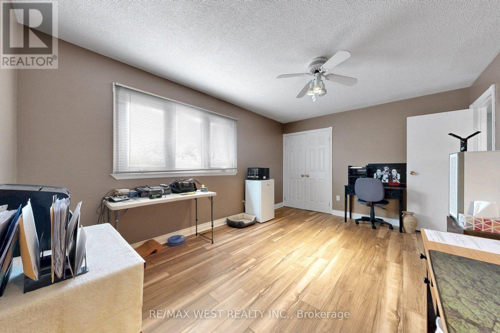13 Mansfield Street, Brampton, ON photo 24