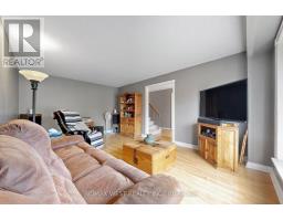Bedroom 2 - 13 Mansfield Street, Brampton, ON L6S2X8 Photo 6