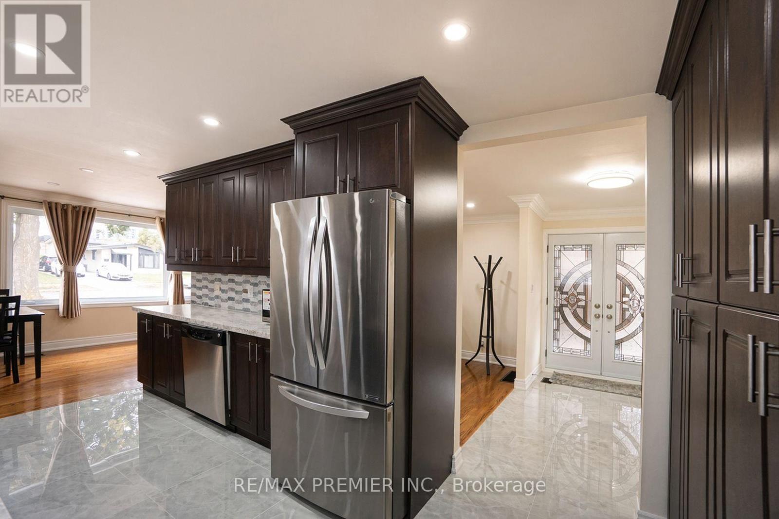 7 Artech Court, Toronto, ON photo 23