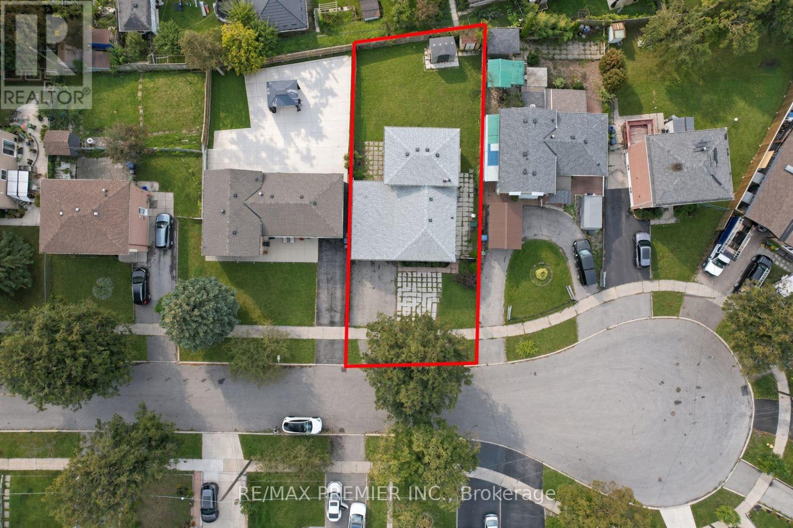 7 Artech Court, Toronto, ON photo 4