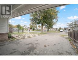 7 Artech Court, Toronto, ON M3N1R3 Photo 12