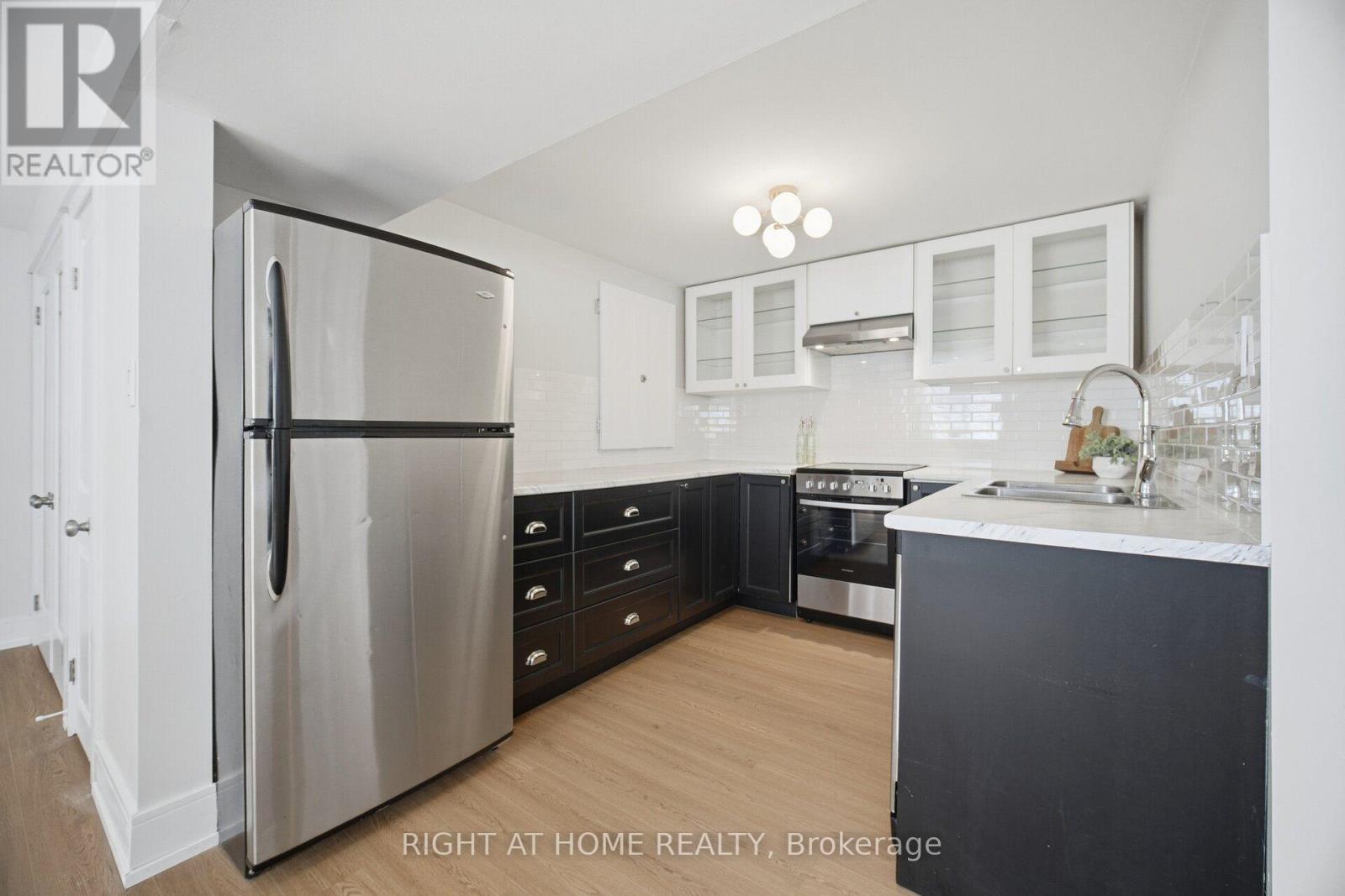 643 Perry Crescent, Oshawa, ON photo 27
