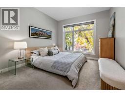 1927 44 Avenue SW - photo 22