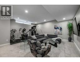 1927 44 Avenue SW - photo 30