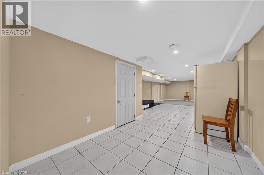 16 Garden Street — photo 26