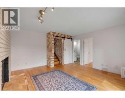 95 Shawglen Rise Sw, Calgary, AB T2Y1Z2 Photo 23