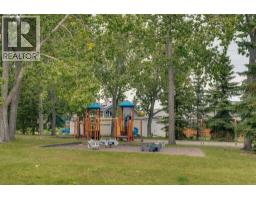 95 Shawglen Rise Sw, Calgary, AB T2Y1Z2 Photo 45