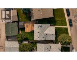 95 Shawglen Rise Sw, Calgary, AB T2Y1Z2 Photo 46