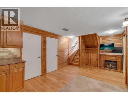 95 Shawglen Rise Sw, Calgary, AB T2Y1Z2 Photo 31