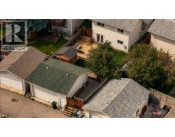 95 Shawglen Rise Sw, Calgary, AB T2Y1Z2 Photo 44