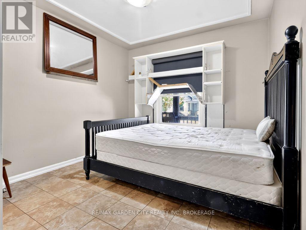 15 Rodman Street — photo 22