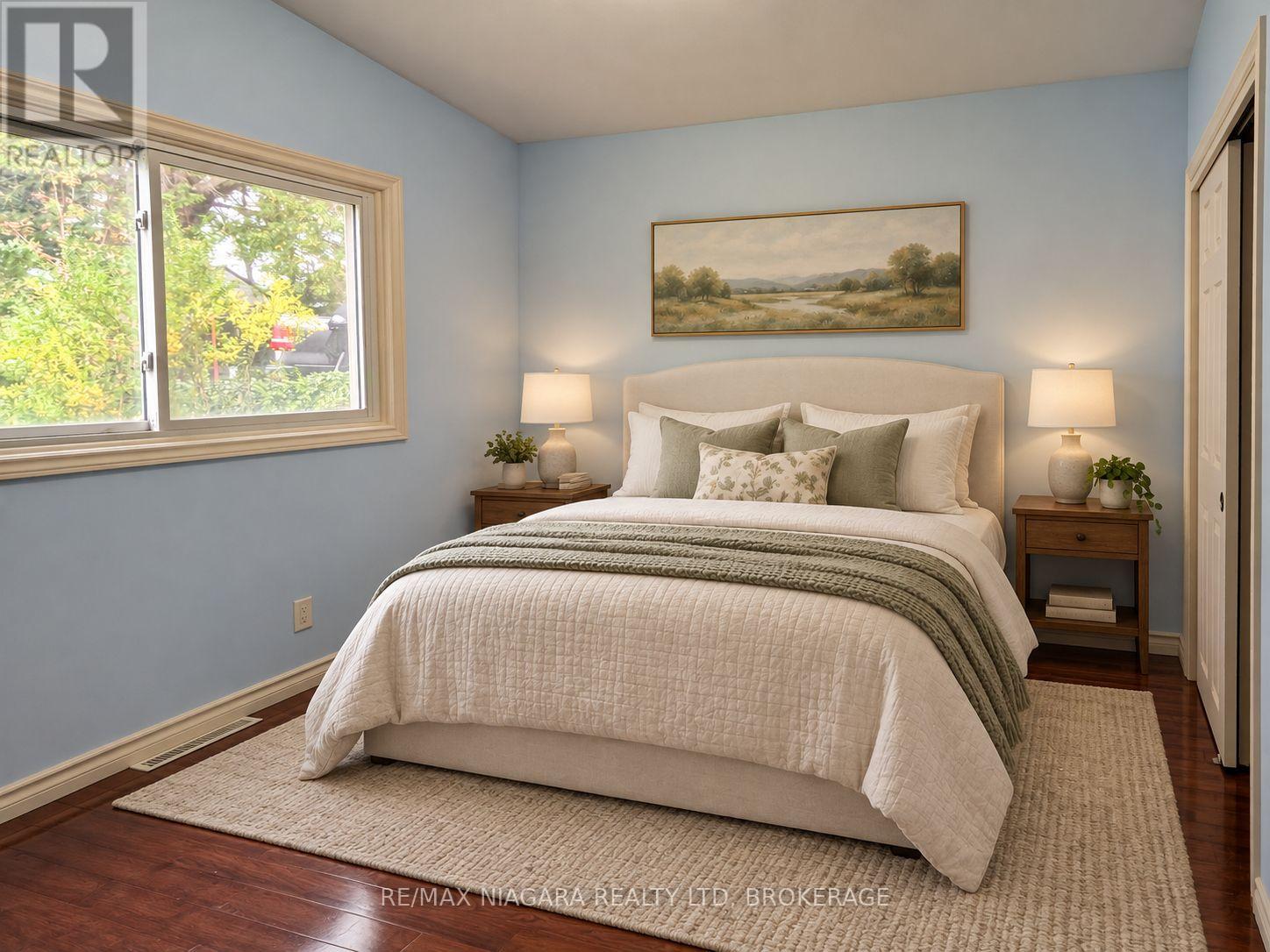 6122 MAYFAIR DRIVE - 11