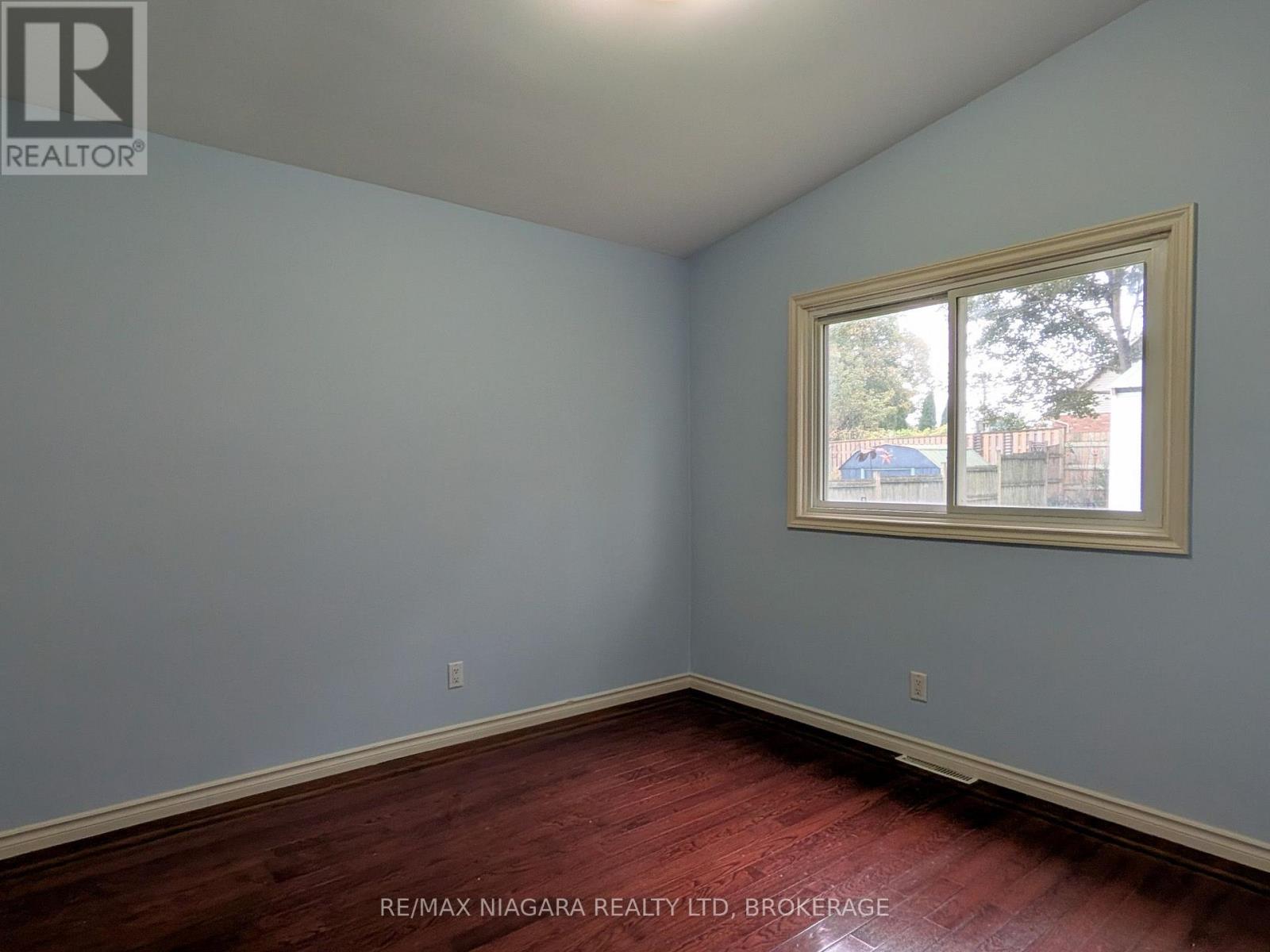 6122 MAYFAIR DRIVE, Niagara Falls (Church's Lane) — photo 12