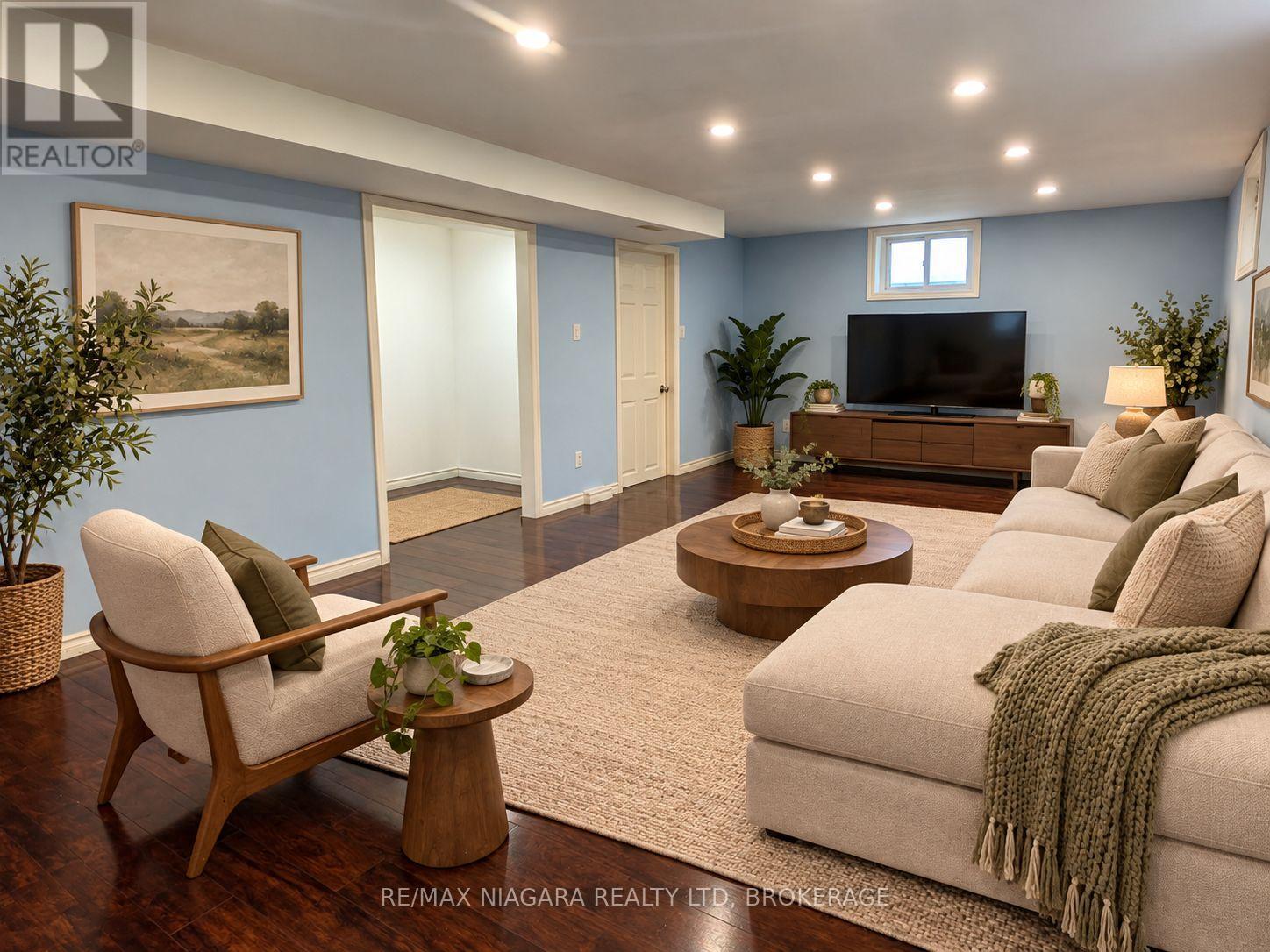 6122 MAYFAIR DRIVE - 21