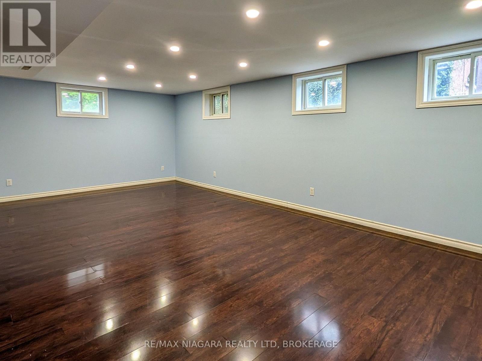6122 Mayfair Drive — photo 22