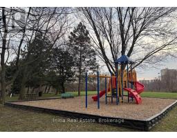 1508 - 15 Vicora Linkway Way, Toronto, ON M3C1A9 Photo 8