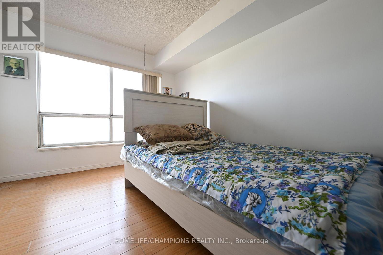 #401 1470 MIDLAND AVENUE - 10