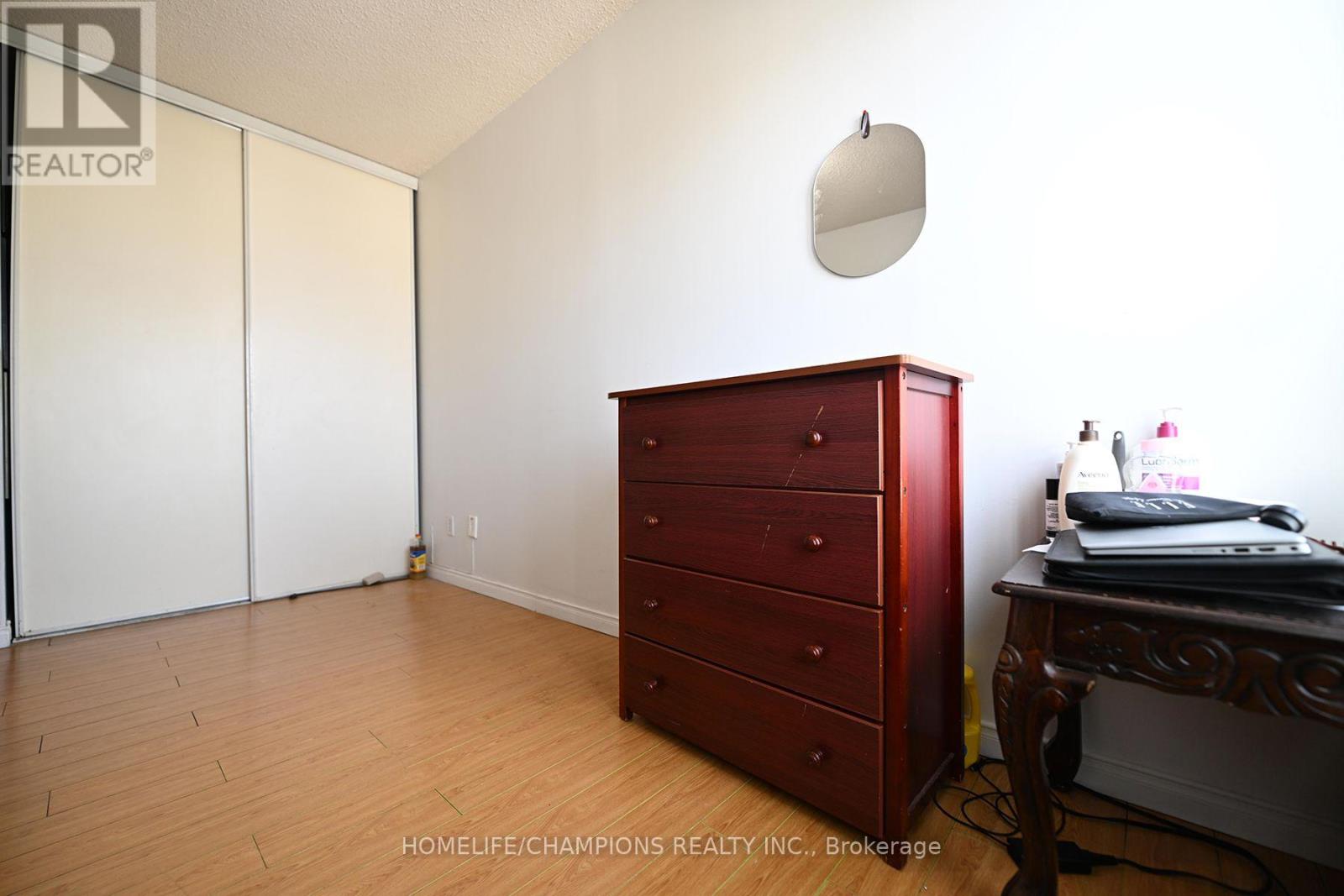 #401 1470 MIDLAND AVENUE - 15