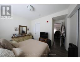 612 - 2 Adam Sellers Street, Markham, ON L6B1P2 Photo 6