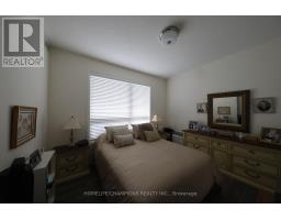 612 - 2 Adam Sellers Street, Markham, ON L6B1P2 Photo 7