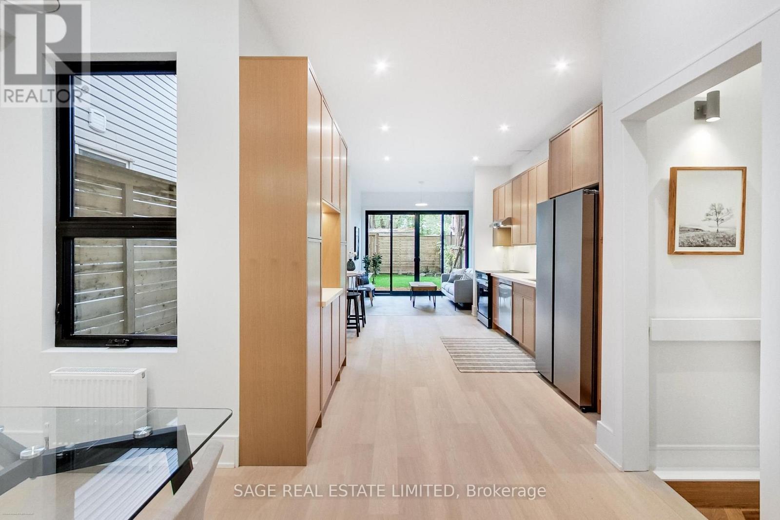 62 Elm Grove Avenue, Toronto, ON photo 12