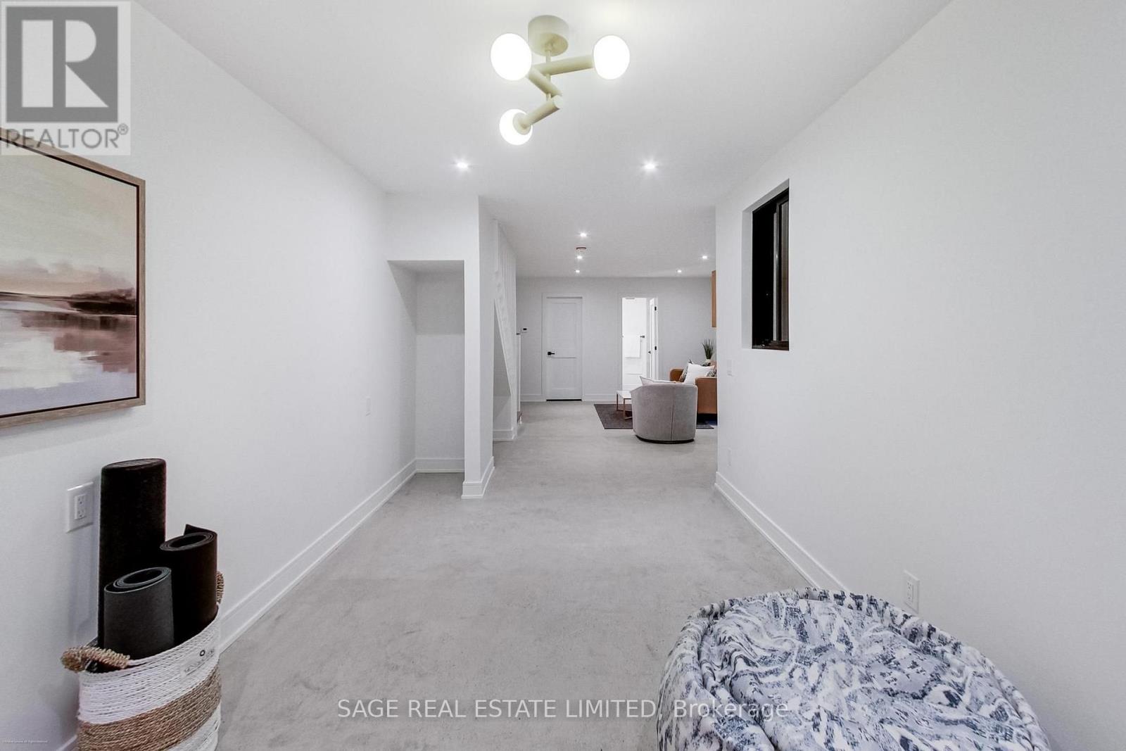 62 Elm Grove Avenue, Toronto, ON photo 39
