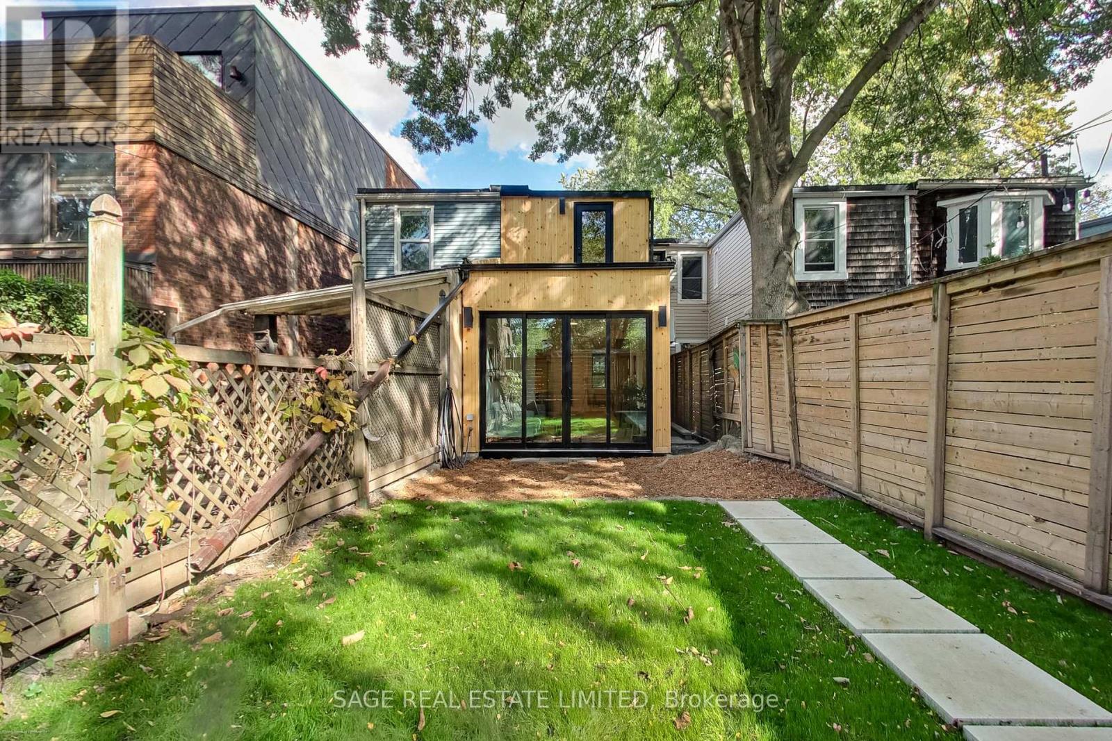 62 Elm Grove Avenue, Toronto, ON photo 41