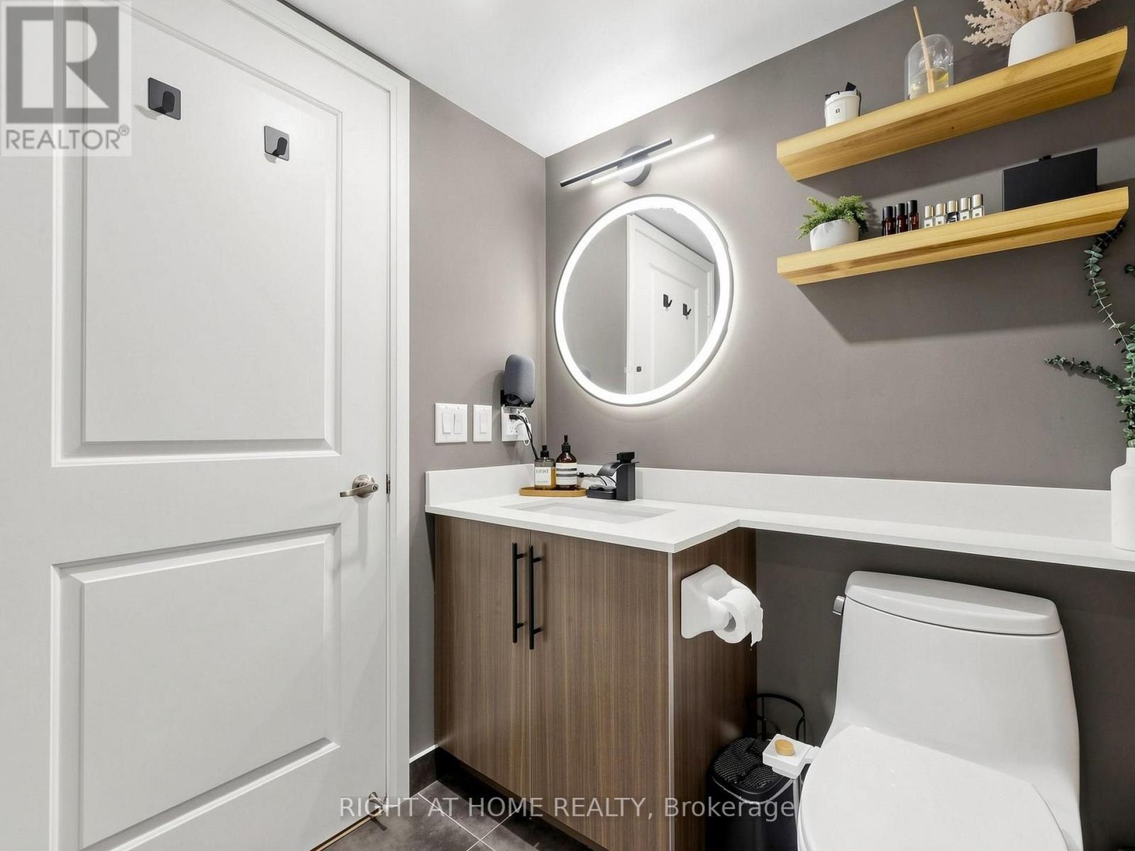 1609- 1 Michael Power Place, Toronto, ON photo 23
