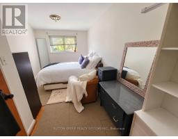 7 Pecan Court, Toronto, ON M3L1R6 Photo 10