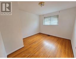 7 Pecan Court, Toronto, ON M3L1R6 Photo 14