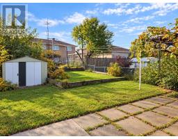 7 Pecan Court, Toronto, ON M3L1R6 Photo 18